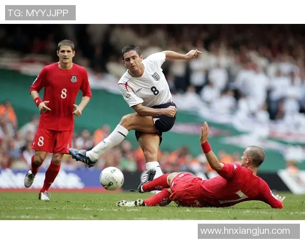 2002年世界杯经典对决英格兰与阿根廷的激烈碰撞与历史回顾