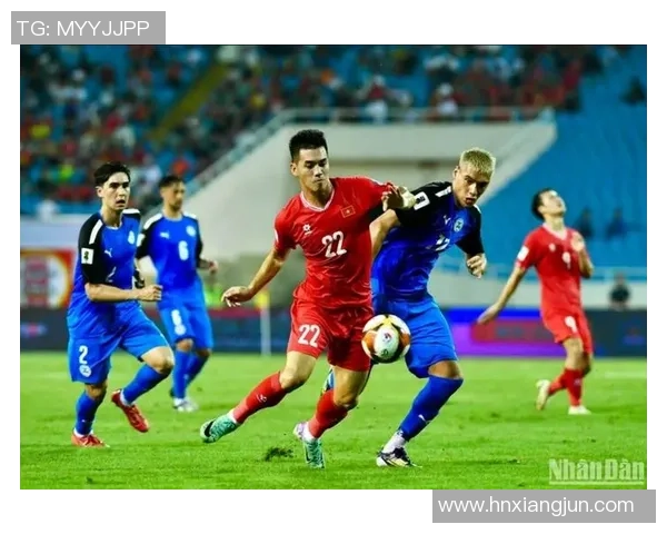 世界杯预选赛泰国与越南首发阵容分析及比赛前瞻