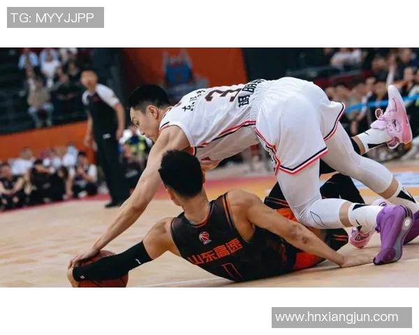 两连败,山东男篮小组出线难了,陶汉林13+7 陈玖璋连拿5分险反转 两连败,山东男篮小组出线难了,陶汉林13+7 陈玖璋连拿5分险反转